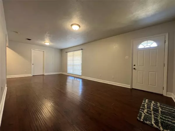 Houston, TX 77021,5258 Cosby ST