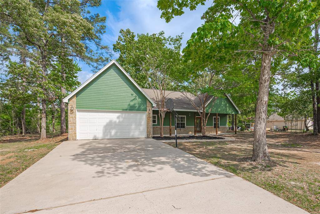 9637 Roda DR, Conroe, TX 77303