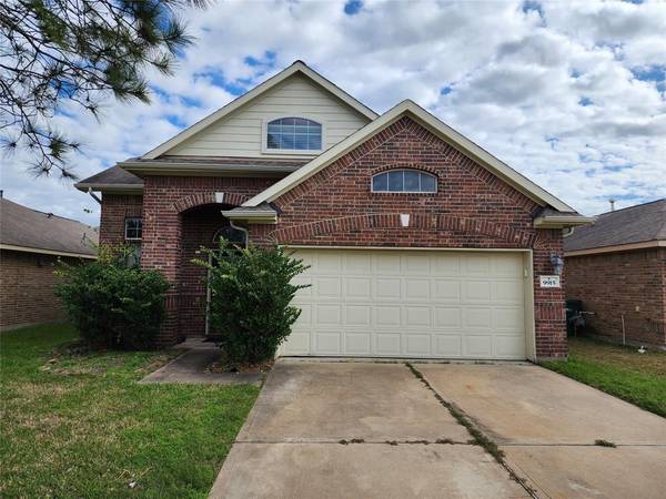 9915 Onyx Trail DR, Rosharon, TX 77583