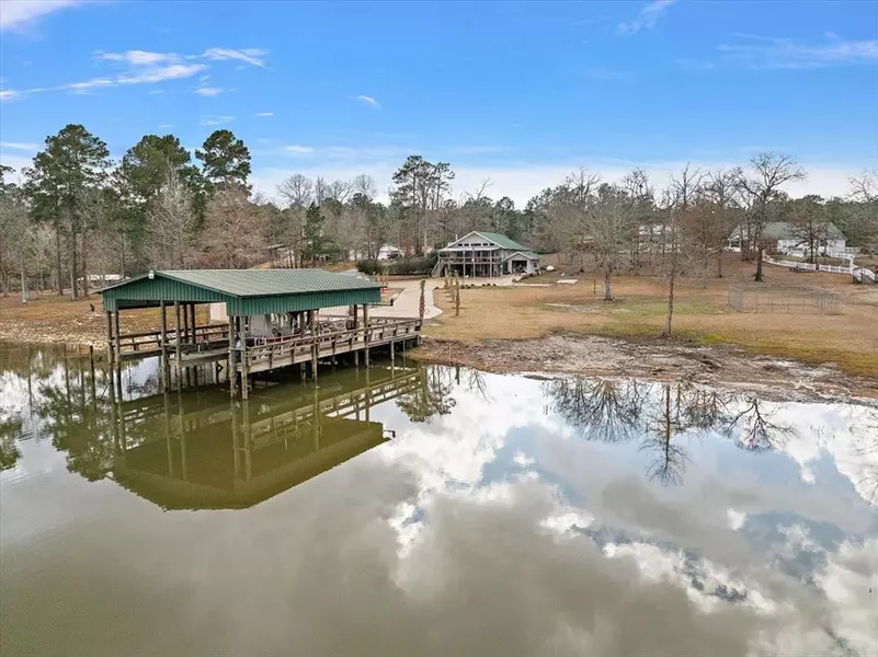 215 Jarrod DR, Burkeville, TX 75932