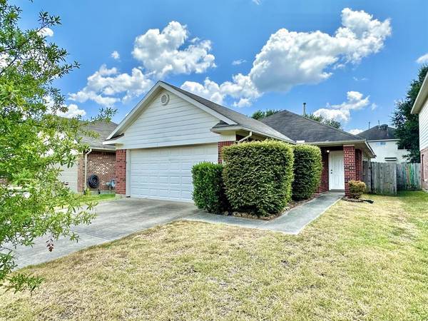 7227 Winter Song DR, Magnolia, TX 77354