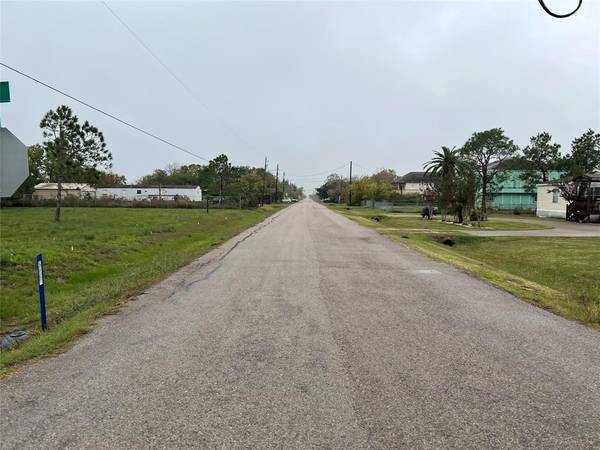 San Leon, TX 77539,501 7th ST