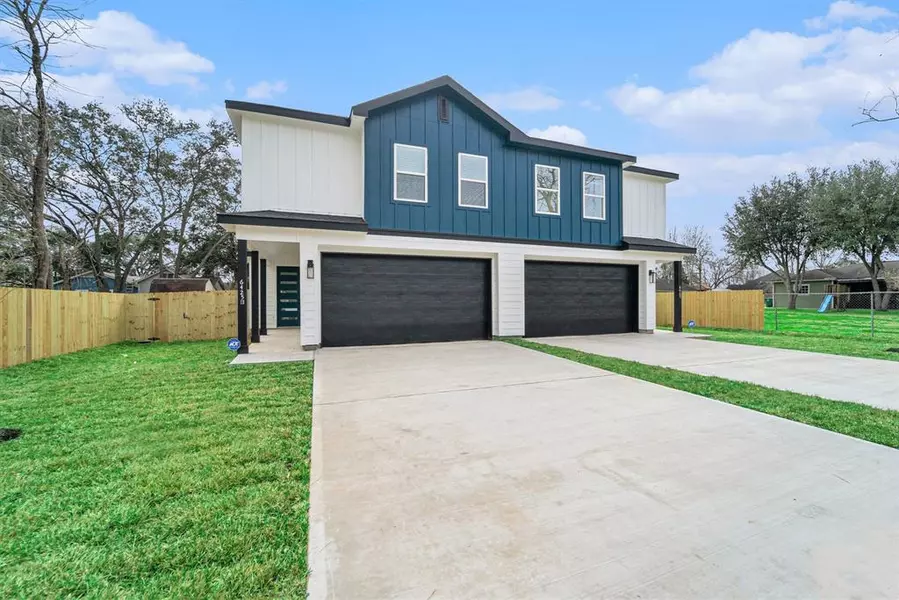 6425 Anderson road #A and B, Houston, TX 77085