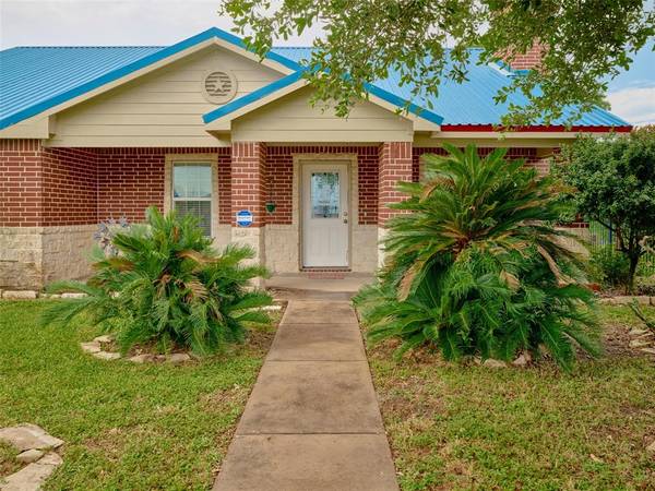 9910 Galveston ST, Orchard, TX 77464