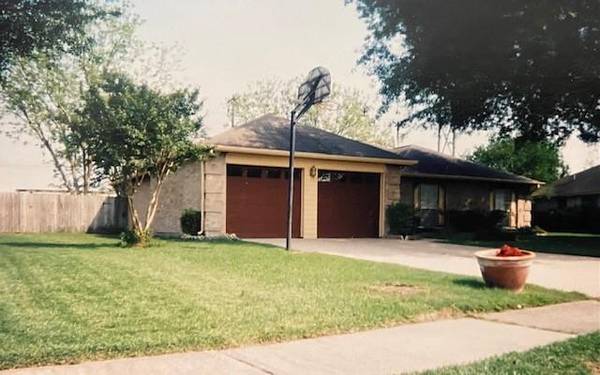 614 Magnolia Bend ST, League City, TX 77573