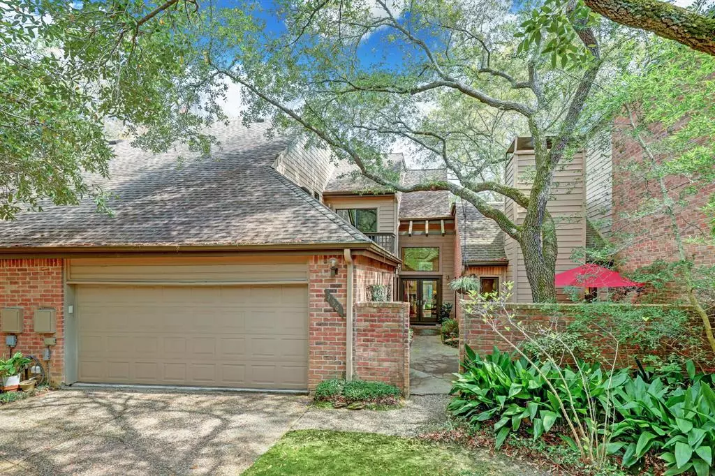 Houston, TX 77024,336 Sugarberry CIR