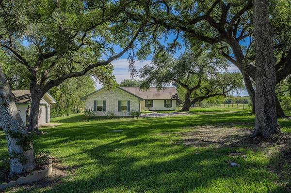 5326 State Highway 159, La Grange, TX 78945