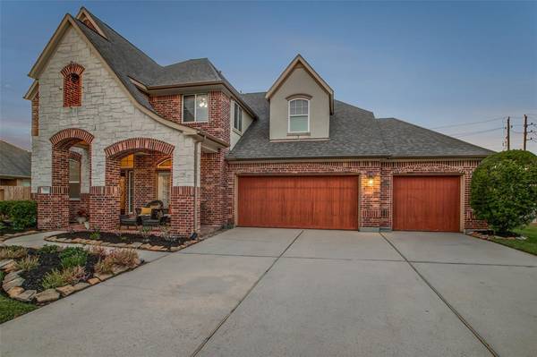 17615 Strackfield LN, Tomball, TX 77377