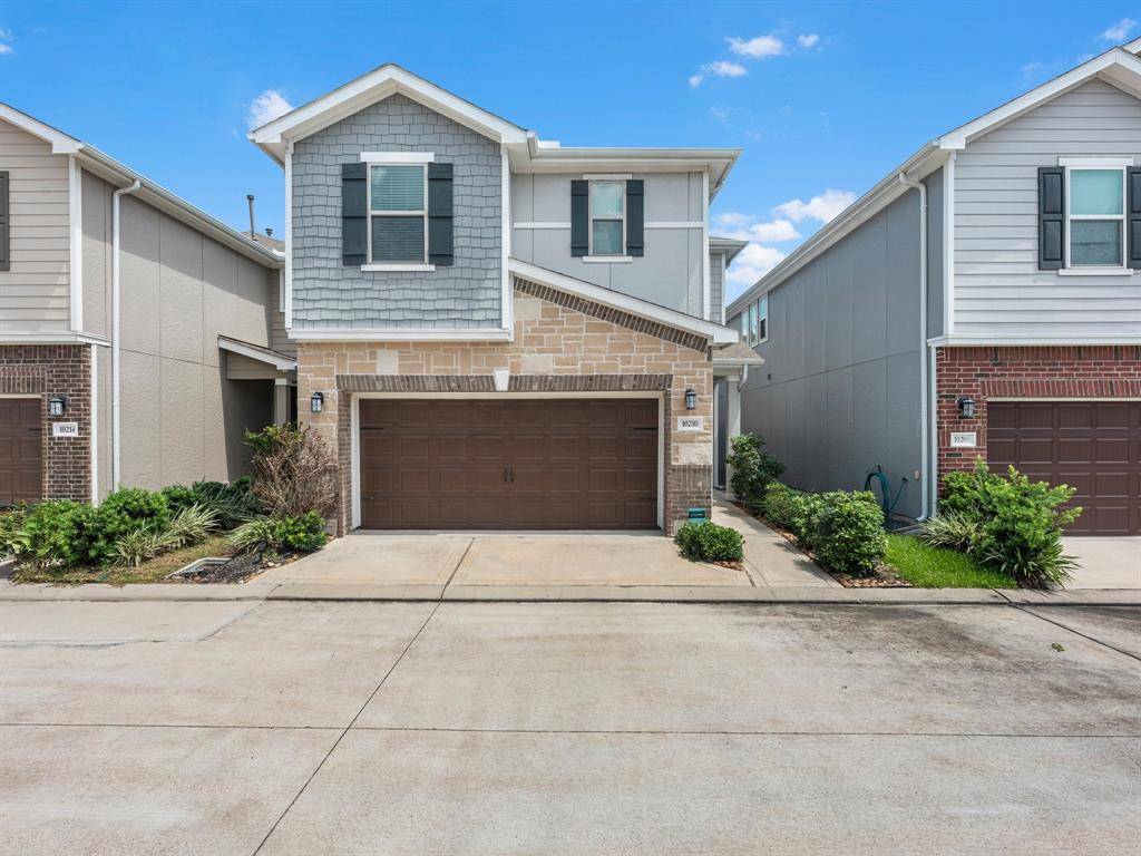 Houston, TX 77080,10210 Pinewood Fox DR