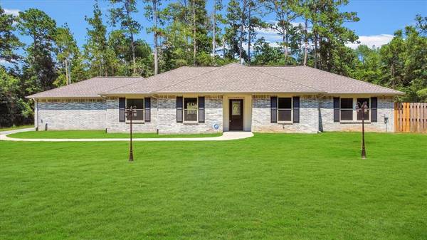 118 Twin Magnolia, Livingston, TX 77360