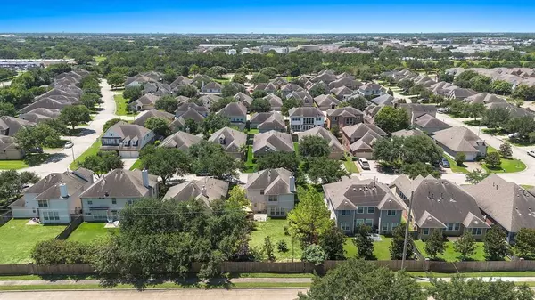 Houston, TX 77082,14102 Grovemist LN