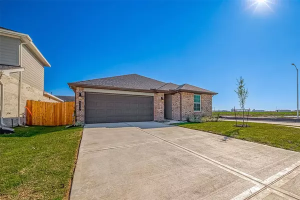 Fresno, TX 77545,5147 Sunset Oaks DR