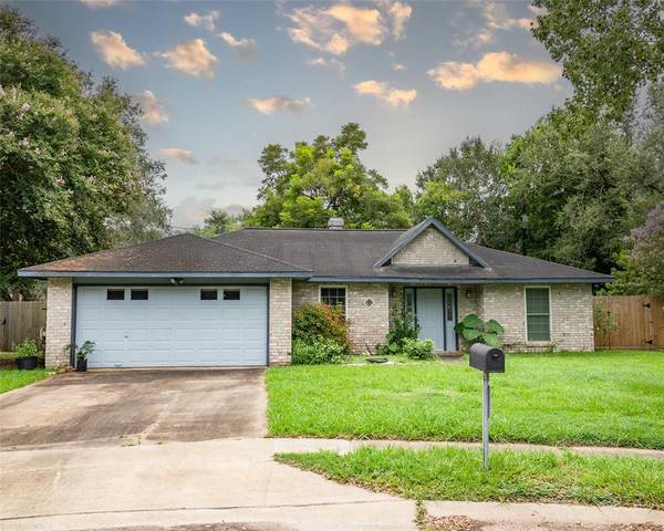 2204 Gontier DR, Bay City, TX 77414