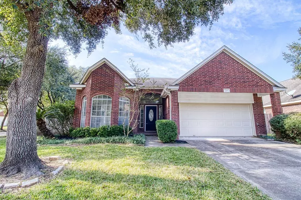 Sugar Land, TX 77479,218 Windrift CT