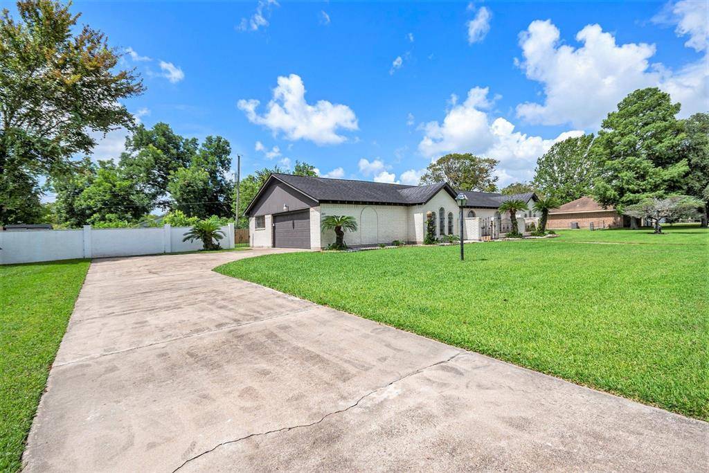 Santa Fe, TX 77510,11821 15th Street