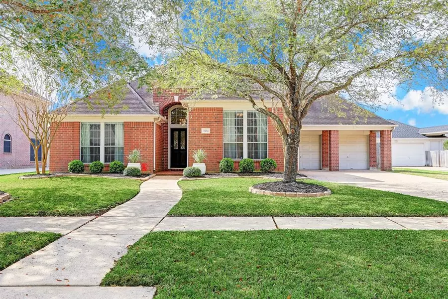 3534 Senova DR, Pearland, TX 77584