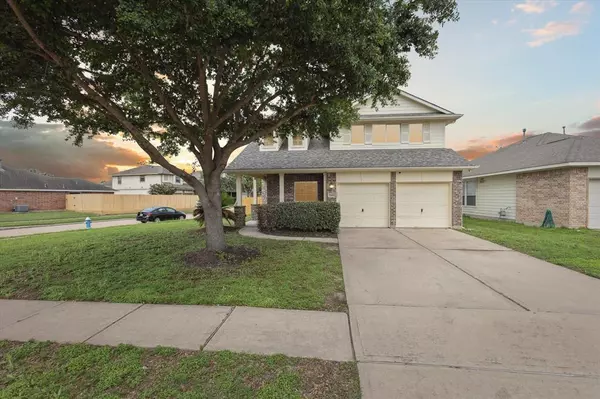 7447 Oakwood Canyon DR, Cypress, TX 77433