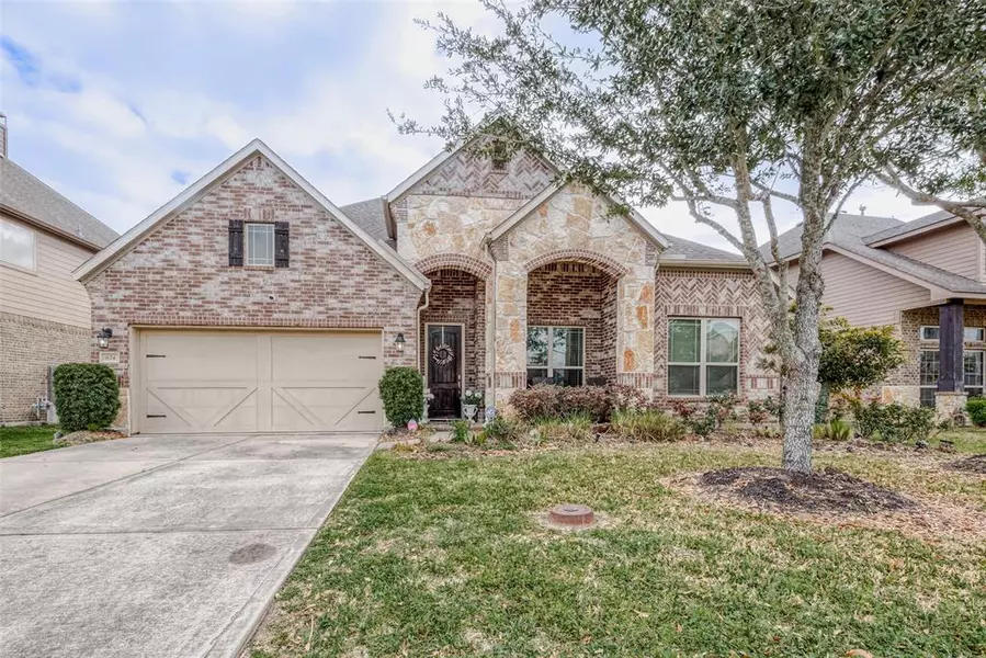 674 Cumberland Ridge LN, League City, TX 77573