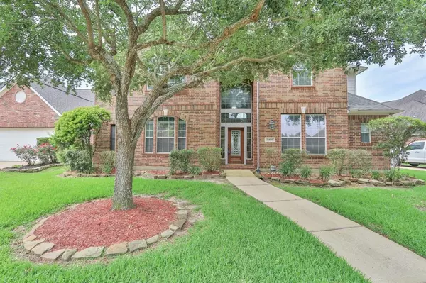 2400 Ivy Stone LN, Friendswood, TX 77546