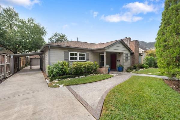 7 Lana LN, Houston, TX 77027