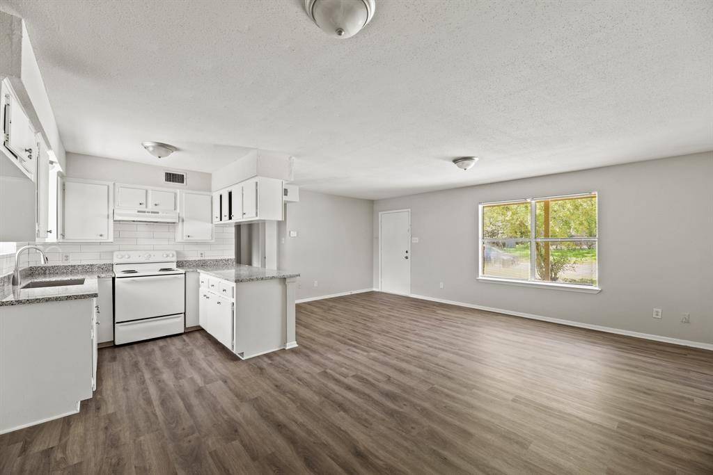 Willis, TX 77378,112 Laurie LN