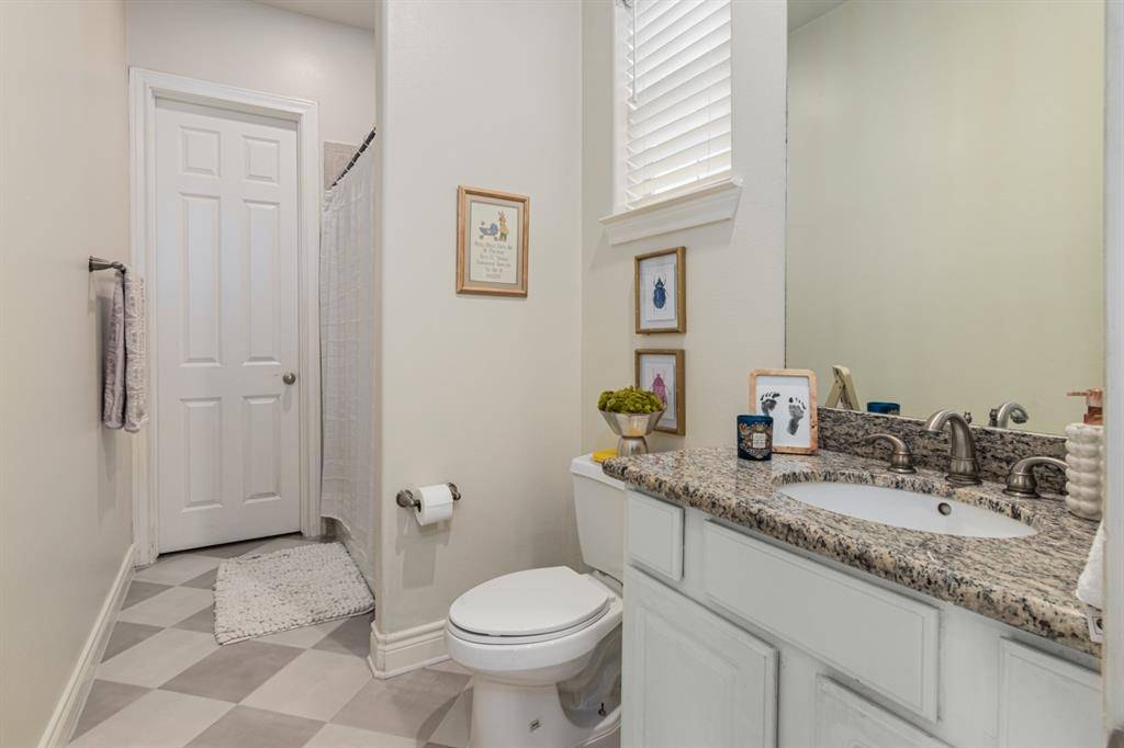 Houston, TX 77007,2606 Maxroy ST