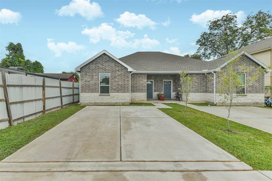 7524 E Maxroy ST #A, Houston, TX 77088