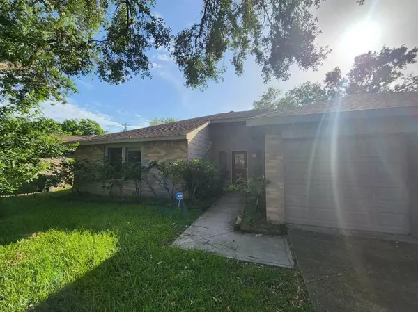 League City, TX 77573,119 Wood Hollow DR