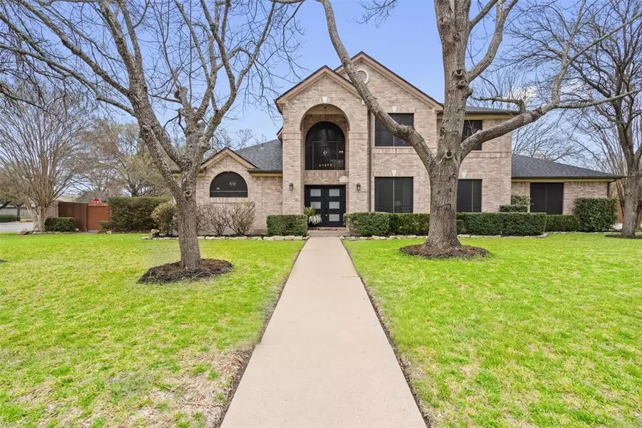 2 Hillview DR, Round Rock, TX 78664