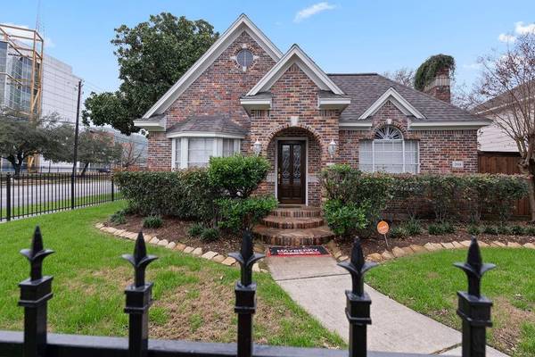 2918 Eagle ST, Houston, TX 77004