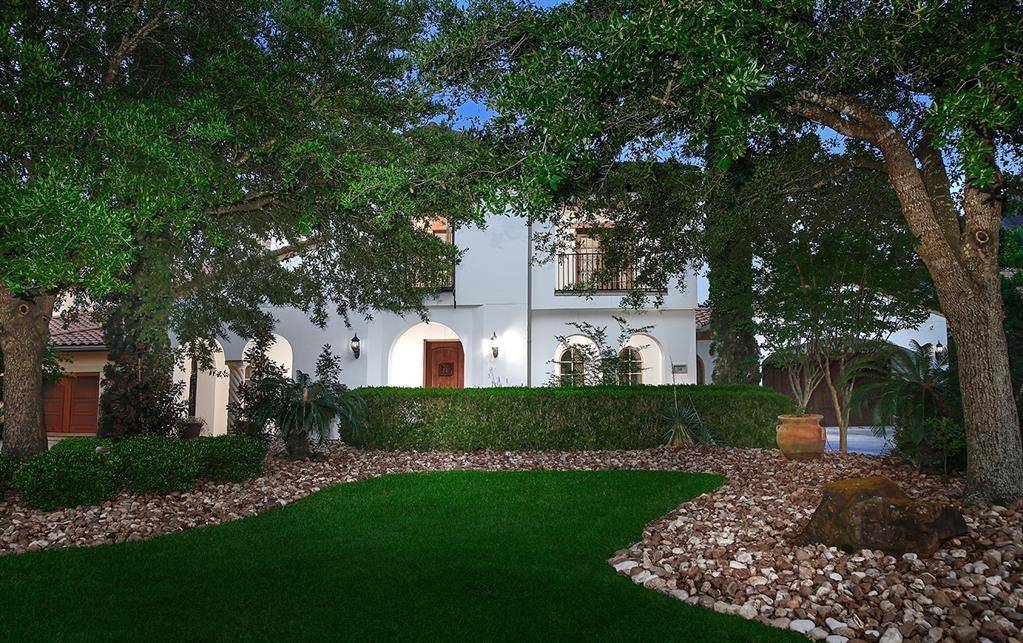 31 N Player Manor CIR, The Woodlands, TX 77382