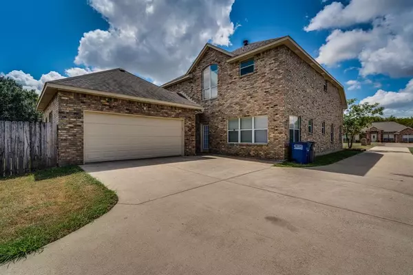 Red Oak, TX 75154,208 Cobblestone CIR