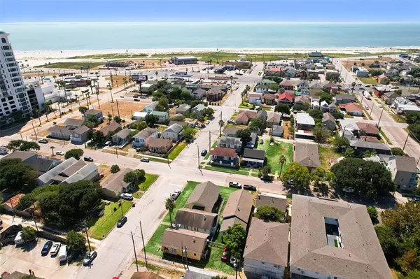 Galveston, TX 77550,715 7th ST