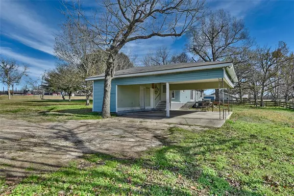 Navasota, TX 77868,14841 County Road 318