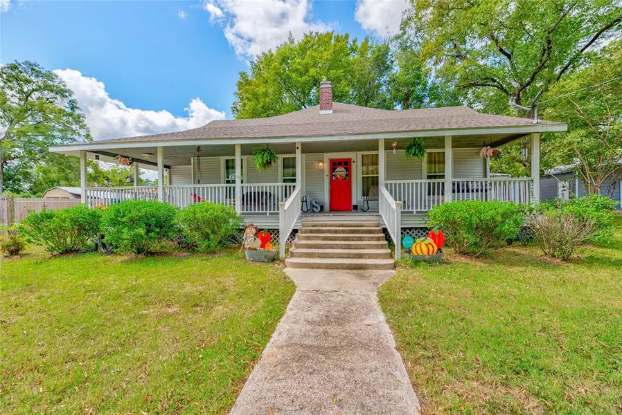 615 N Drew AVE, Livingston, TX 77351