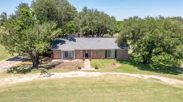 Eddy, TX 76524,716 W 3rd ST