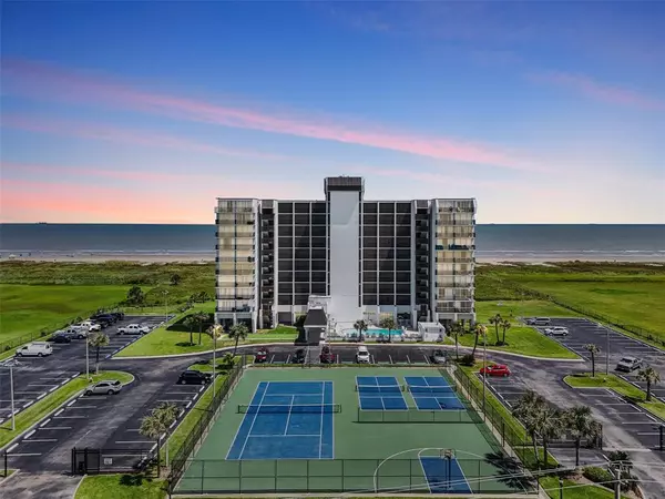 Galveston, TX 77550,415 E Beach DR #214