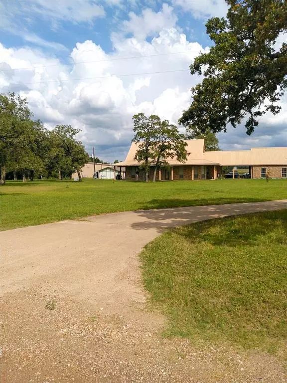 6750 CR 201, Snook, TX 77878