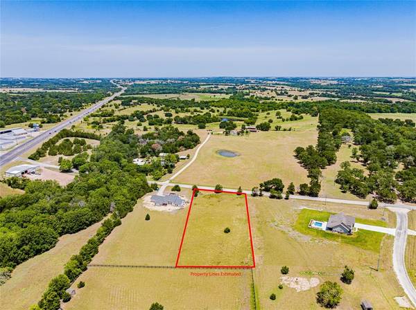 202 Fritz RD,  Brenham,  TX 77833