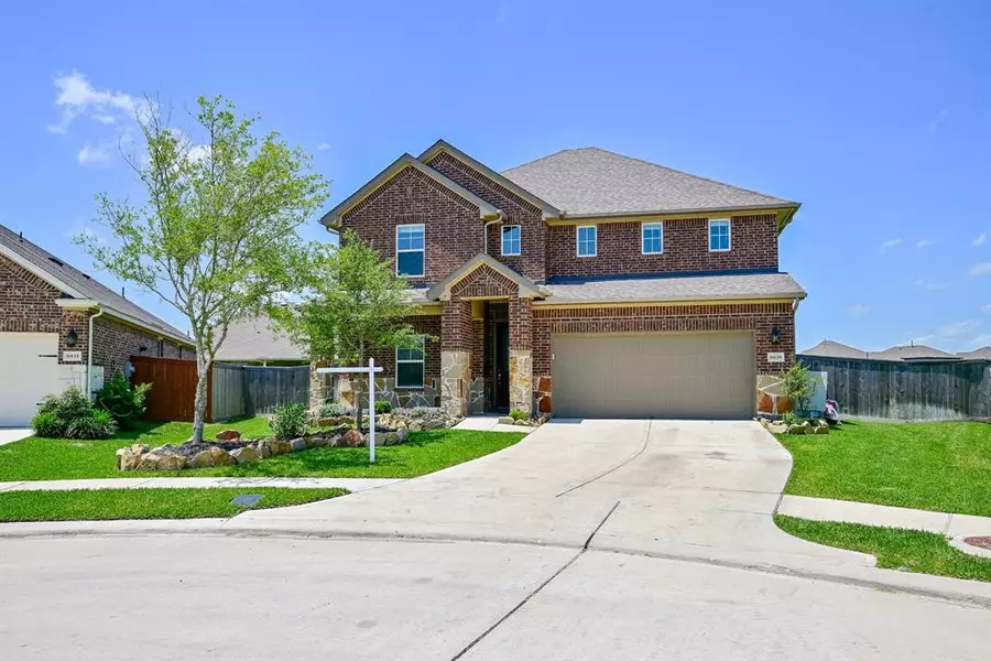 8839 Blue Horizon CT, Cypress, TX 77433