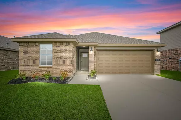 Angleton, TX 77515,334 Amy ST