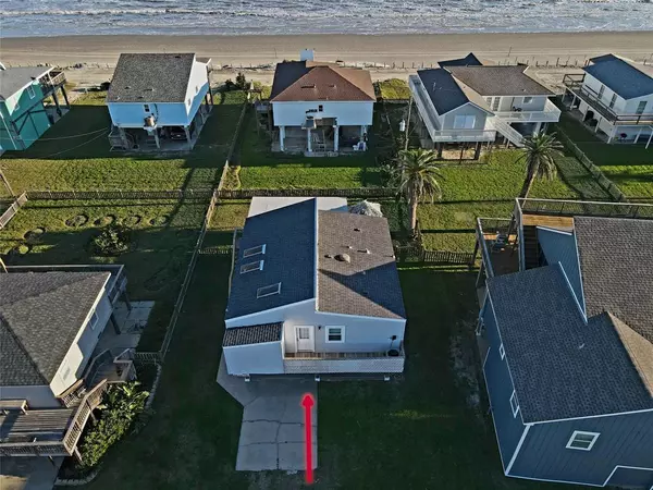 12929 John Reynolds Road, Galveston, TX 77554