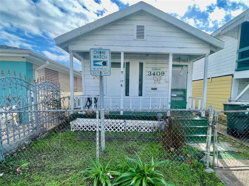 3409 Sealy ST, Galveston, TX 77550