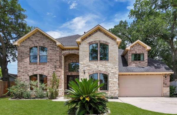 6922 Gregdale RD,  Houston,  TX 77049