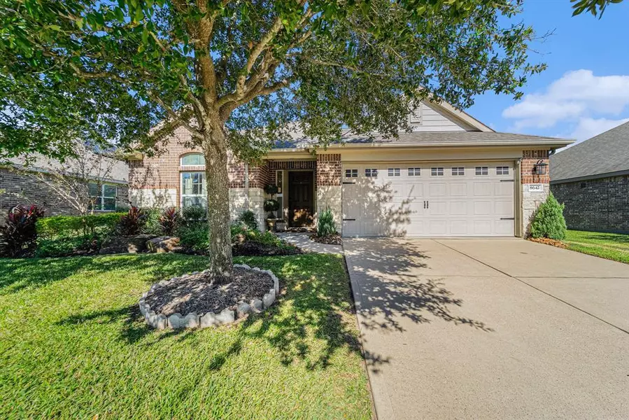 8642 Sweet Pasture DR, Tomball, TX 77375