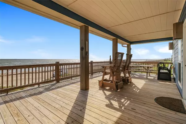 Crystal Beach, TX 77650,2480 Gilmore