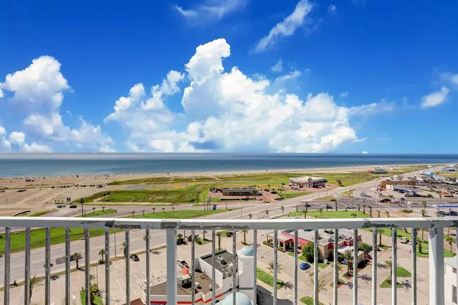 500 Seawall BLVD #1208, Galveston, TX 77550