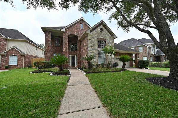 5122 Carriage Bend DR, Katy, TX 77450