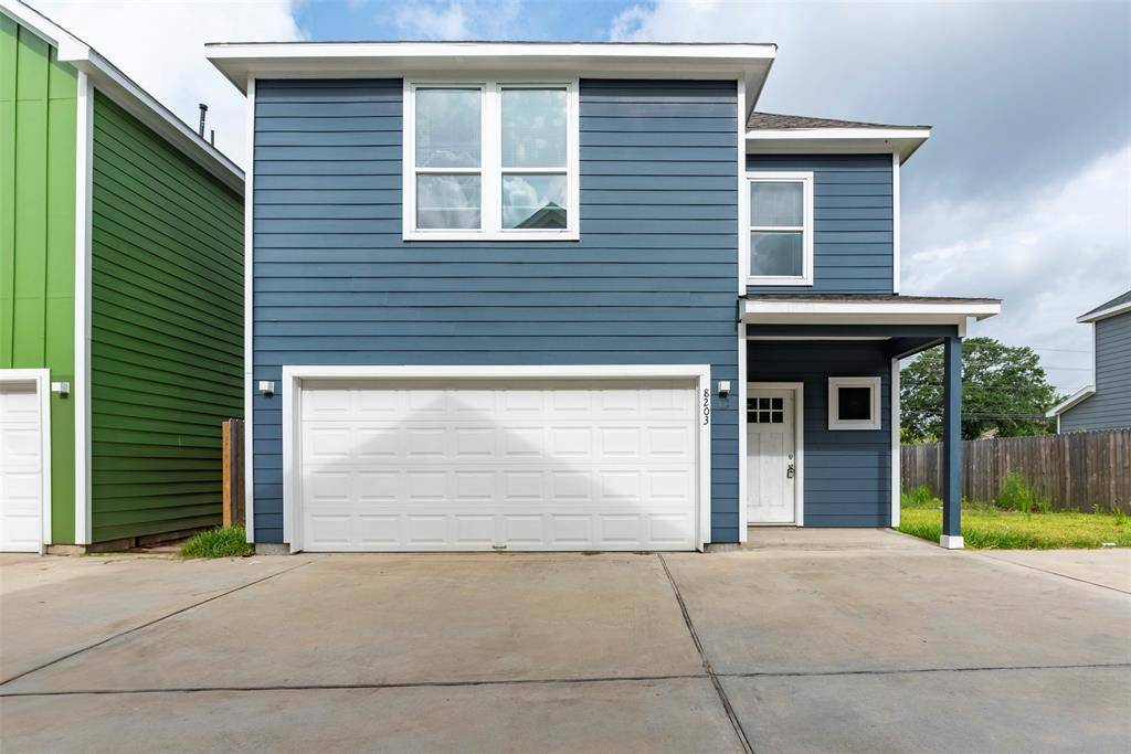 8203 Woodlyn RD, Houston, TX 77028