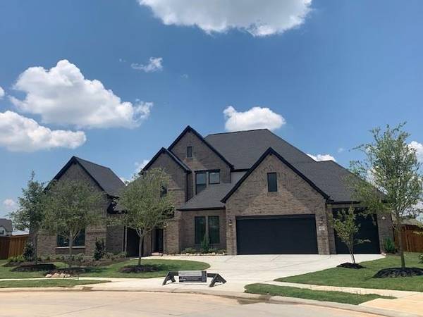 13823 Friarstone Pointe DR, Cypress, TX 77433